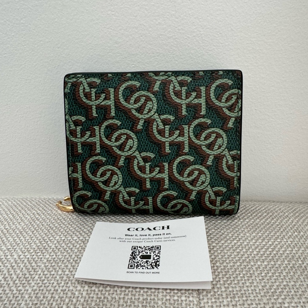 Snap Wallet With Coach Monogram Print